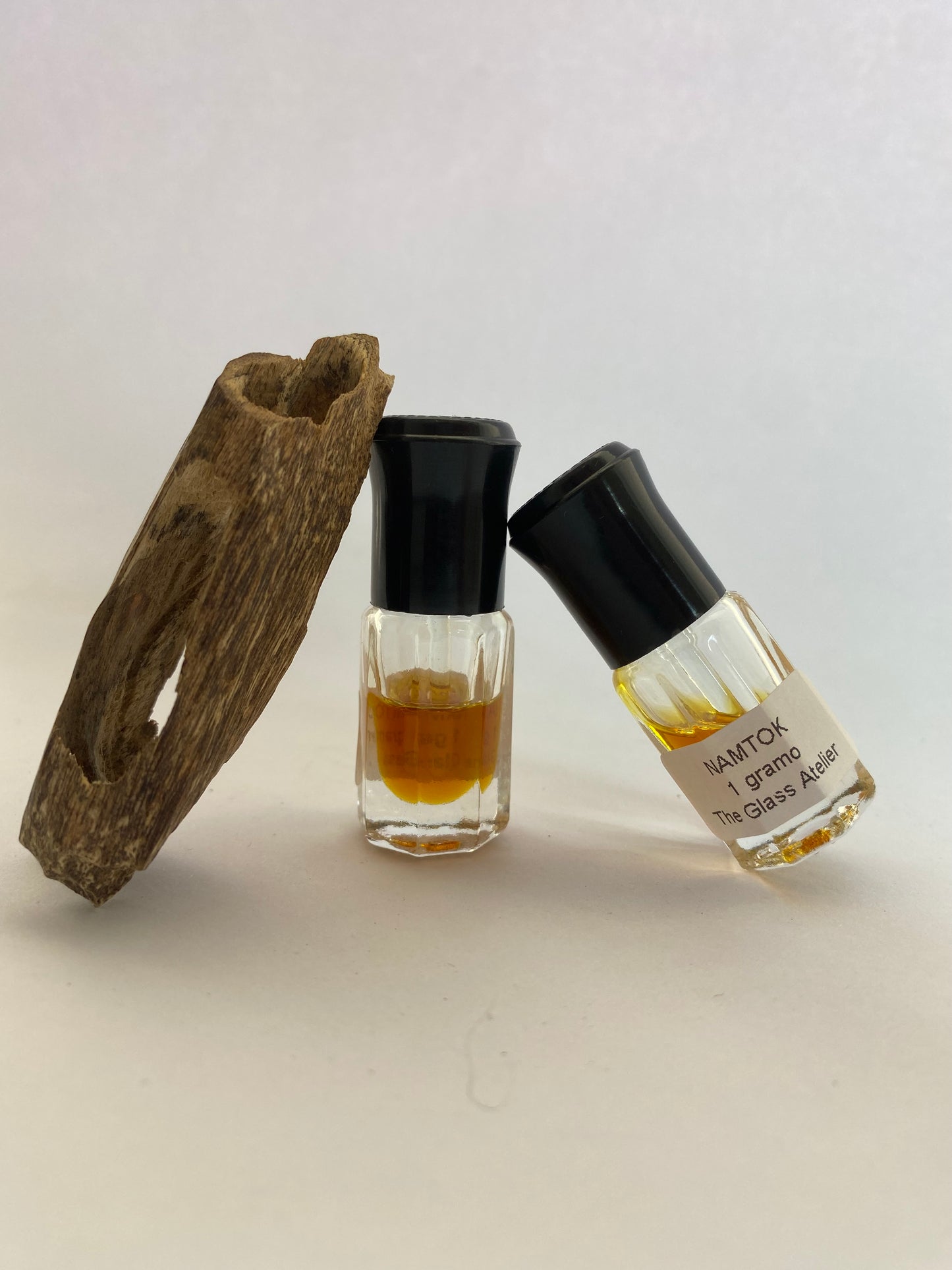 Namtok – Oud de la provincia de Trat, Tailandia (Aquilaria crassna)