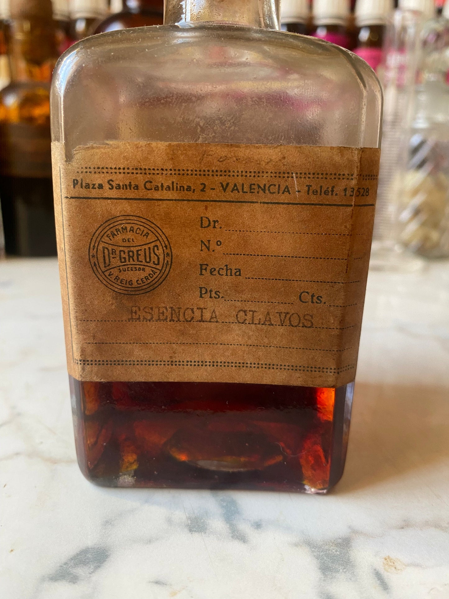 Vintage Clove Essential Oil – Pre-1980 | Ancient Essence from the Oriental Market