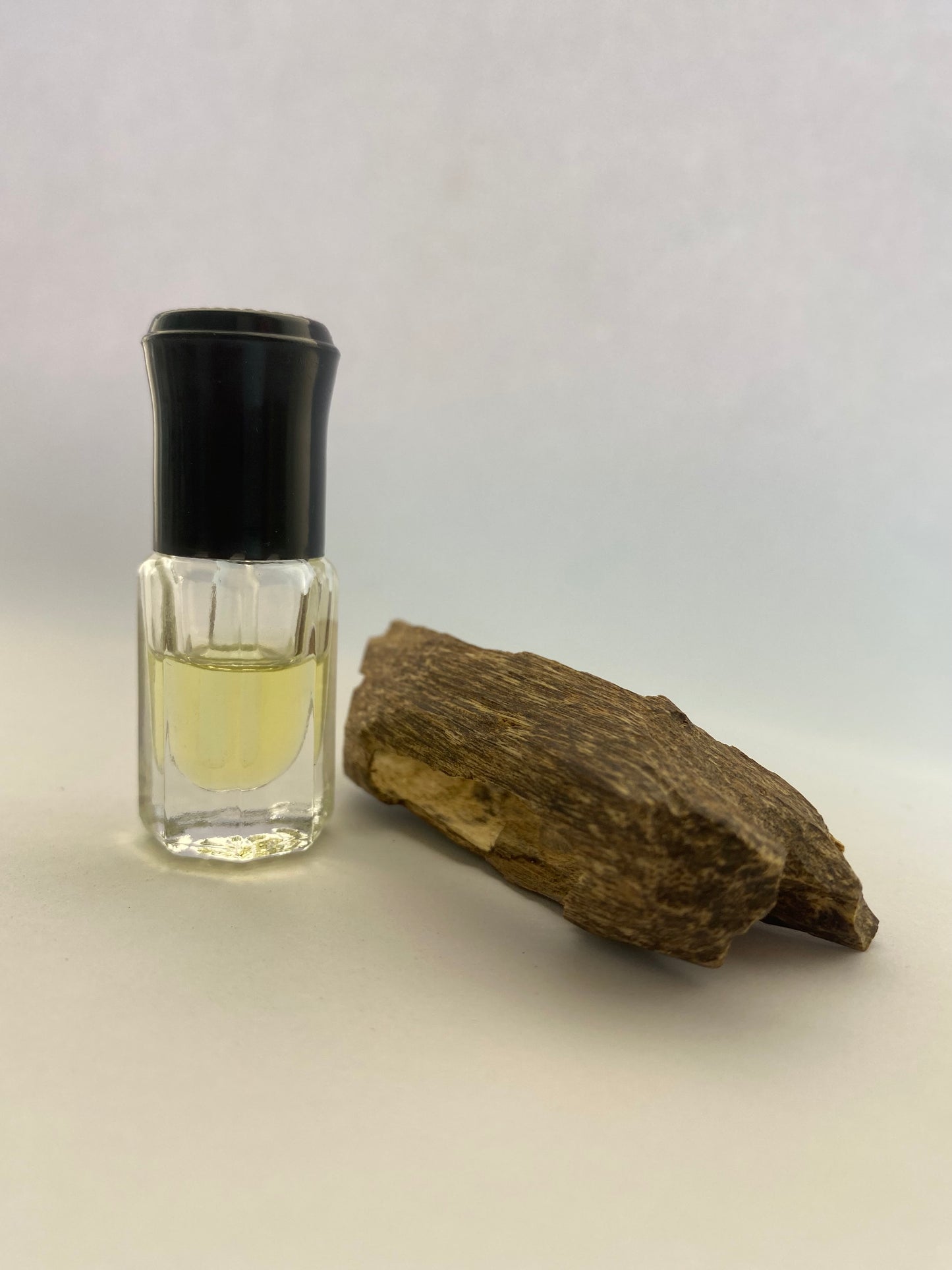 Trat Flor - Oud de la provincia de Trat, Tailandia (Aquilaria crassna)