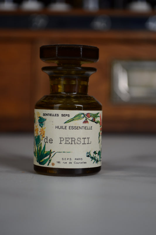 Parsley essential oil